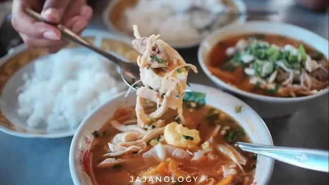 30 Rekomendasi Tempat Makan Enak di Yogyakarta yang Wajib Kamu Coba di 2025