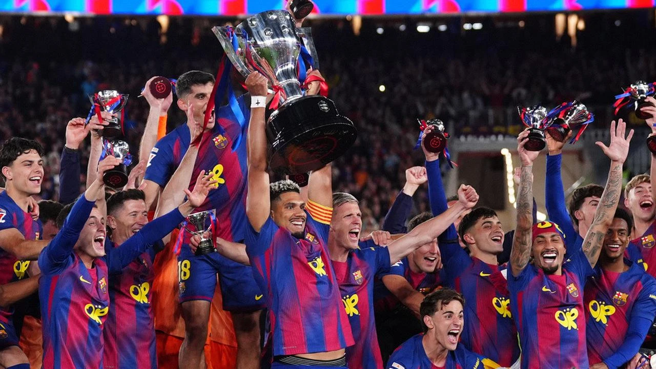 Begini Rencana Barcelona untuk Ronald Araujo