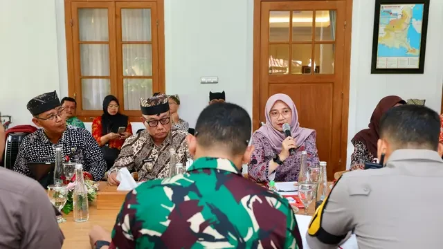 Atasi Macet Situbondo-Banyuwangi, Pemkab Usul Penambahan Kapal di Pelabuhan Ketapang