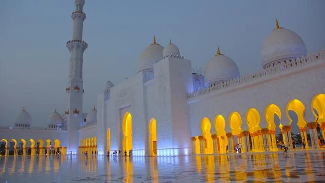 Syarat Wajib dan Rukun Menjalankan Puasa Ramadan