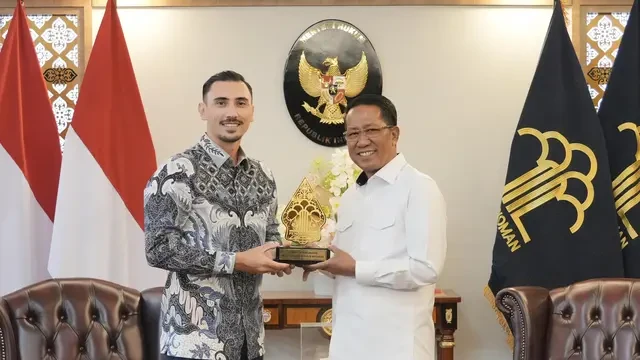 Potret Vincent Verhaag Semringah Terima Status WNI, Sempat Mengira Prosesnya Rumit dan Lam...