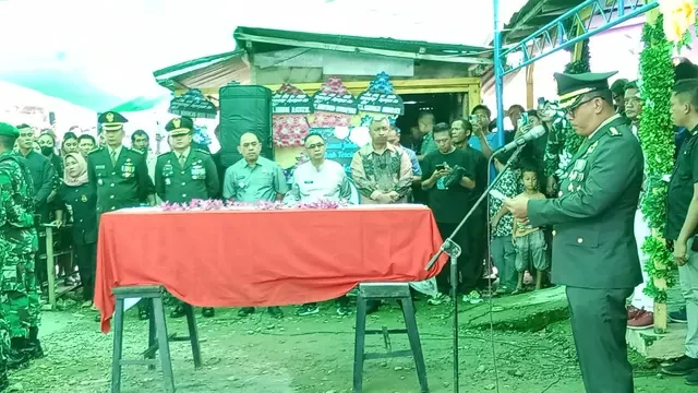 Isak Tangis dan Doa Iringi Pemakaman Pratu Afrio Setiawan Korban Ledakan Garut