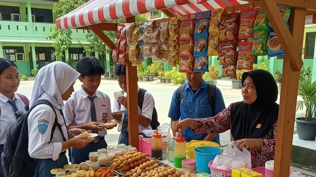 Warung Jajanan Anak Sekolah, Modal, Barang & Strateginya, Lengkap Penjelasan