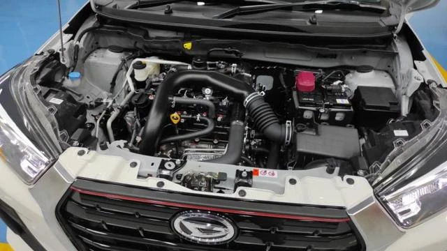 Mesin 3 Silinder Daihatsu Rocky 1.2 Lebih Baik dari 4 Silinder