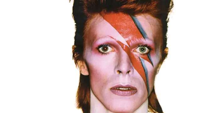 Siapa Nama Asli David Bowie? Begini Perjalanan Kariernya dalam Industri Musik