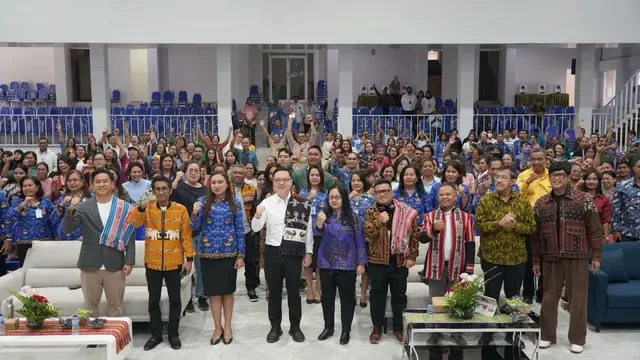 Berdaya Bersama Kupang: Kemenko PM Dorong Kebijakan Ekonomi Kreatif Berbasis Aspirasi Raky...