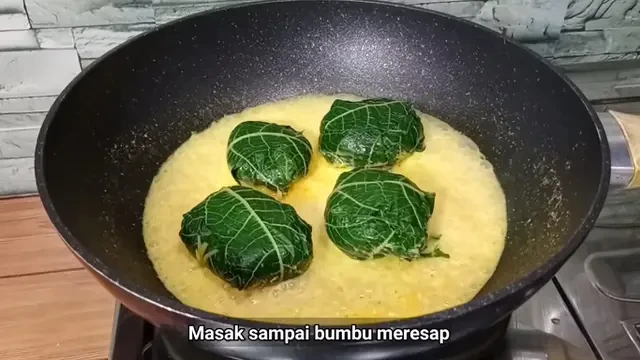 Cara Melembutkan Daun Pepaya Tanpa Bahan Kimia, Hasilnya Empuk dan Tetap Hijau Segar