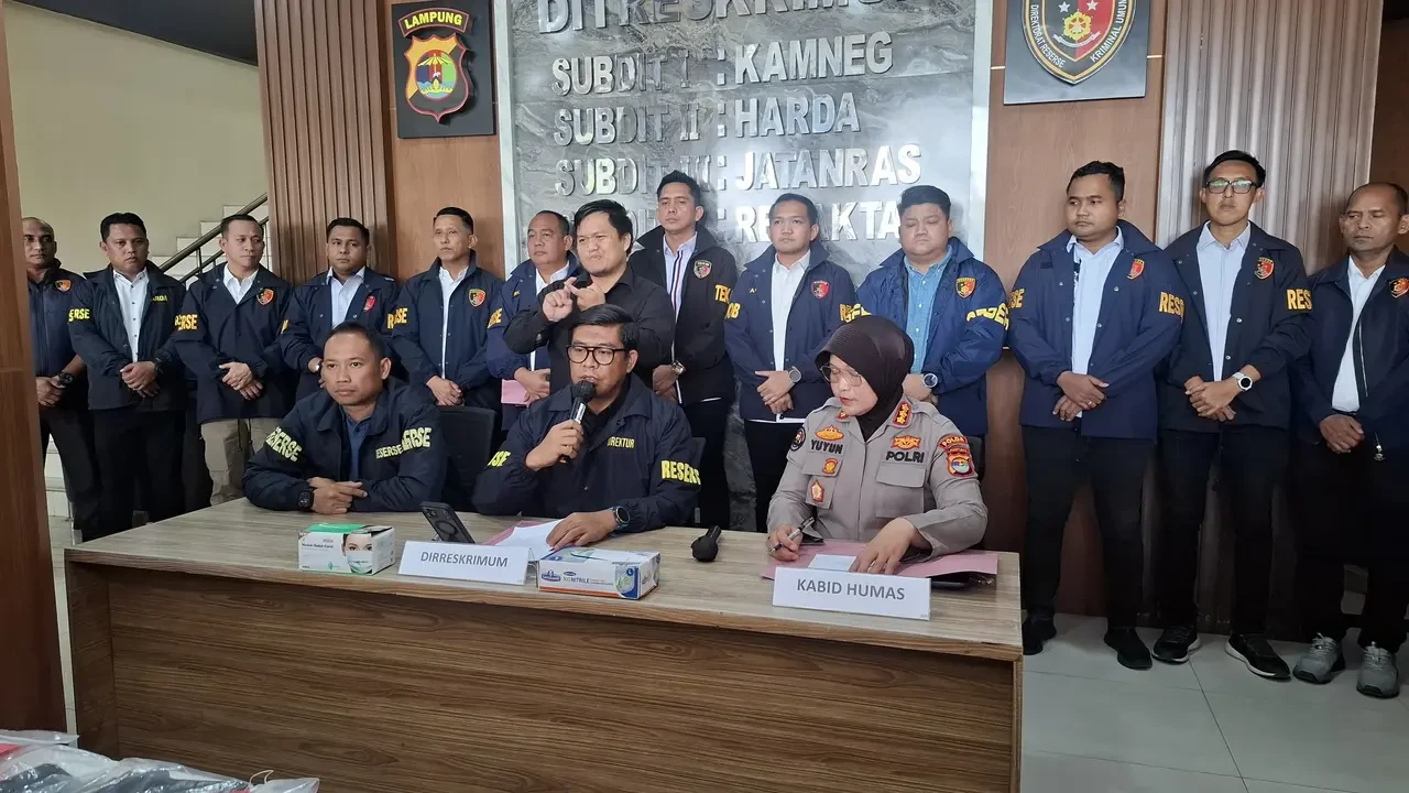 Cara Komplotan Pencuri Kabel Telkom Kelabui Warga