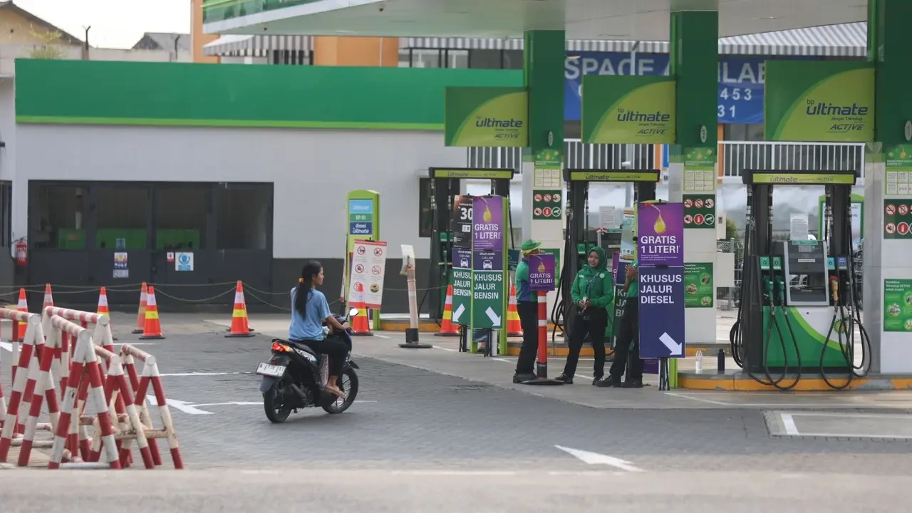 Susul Pertamina, Harga BBM RON 92 di SPBU BP Naik