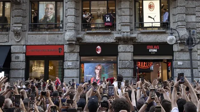 Cair! Milan Kantongi Rp3 Triliun Lebih dari Penjualan Pemain Musim Panas Ini