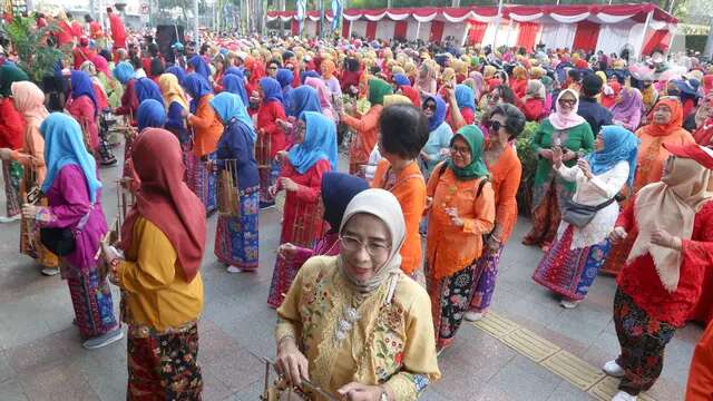 Pertama Kali Dirayakan, Begini Sejarah dan Rangkaian Hari Kebaya Nasional 24 Juli