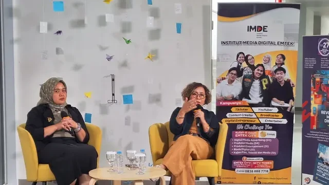 Direktur SCM Berbagi Tips Kelola Konten Agar Sukses di Berbagai Platform saat Hadiri Raker...
