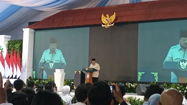 Prabowo Beri Hormat ke Mantan OB dan Ojek yang jadi Pengembang Rumah Subsidi