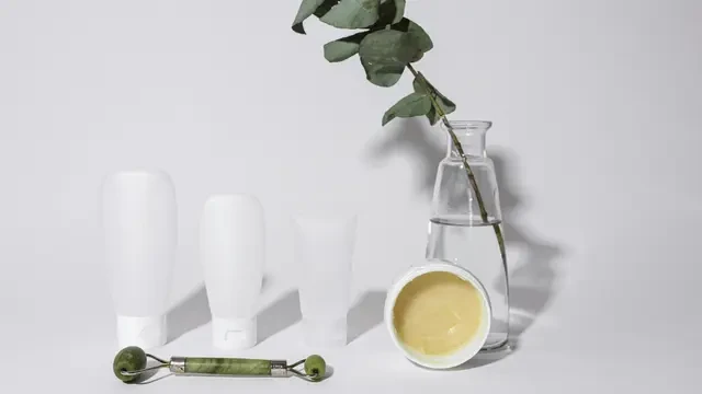 10 Manfaat Salicylic Acid, Mengatasi Jerawat hingga Masalah Kulit Lainnya