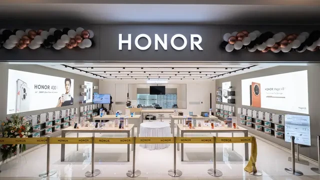 Sambut Euforia HONOR 400 Laris di Pre-Order, HONOR Resmikan Experience Store Perdana di In...