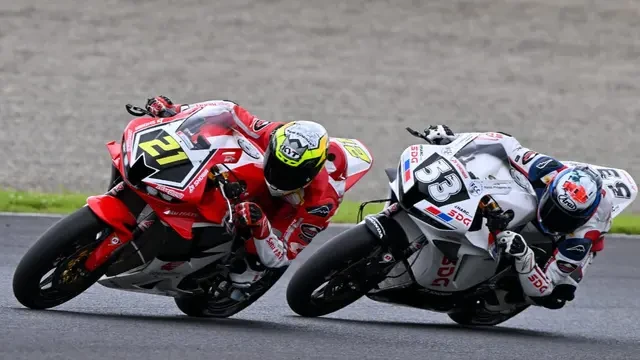 Sempat Bersenggolan, Pembalap AHM Naik Podium Race Pertama ARRC Jepang 2025