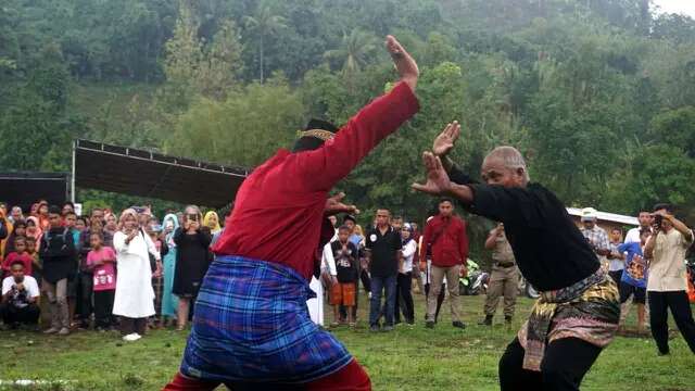 Mengenal Turunani, Tradisi Lisan dan Nyanyian Adat Gorontalo yang Melegenda