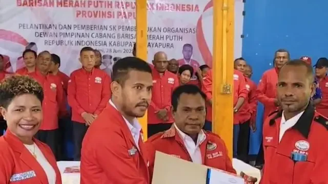 Ondoafi Kabupaten Jayapura Perkuat Barisan Merah Putih