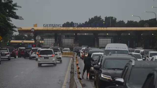 Bandung Disebut Kota Termacet di Indonesia, Wali Kota Farhan Ingin Undang Pembuat Survei