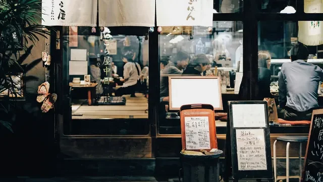 Aplikasi yang Coba Merevolusi Budaya Memberi Tip Pelayan Restoran di Jepang