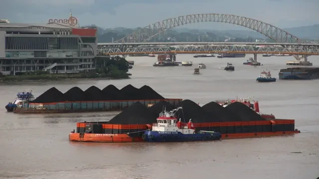 Insiden Tongkang Tabrak Jembatan Mahakam, DPRD Kaltim: Tindak Tegas Pelaku, Bukan Tutup Ma...
