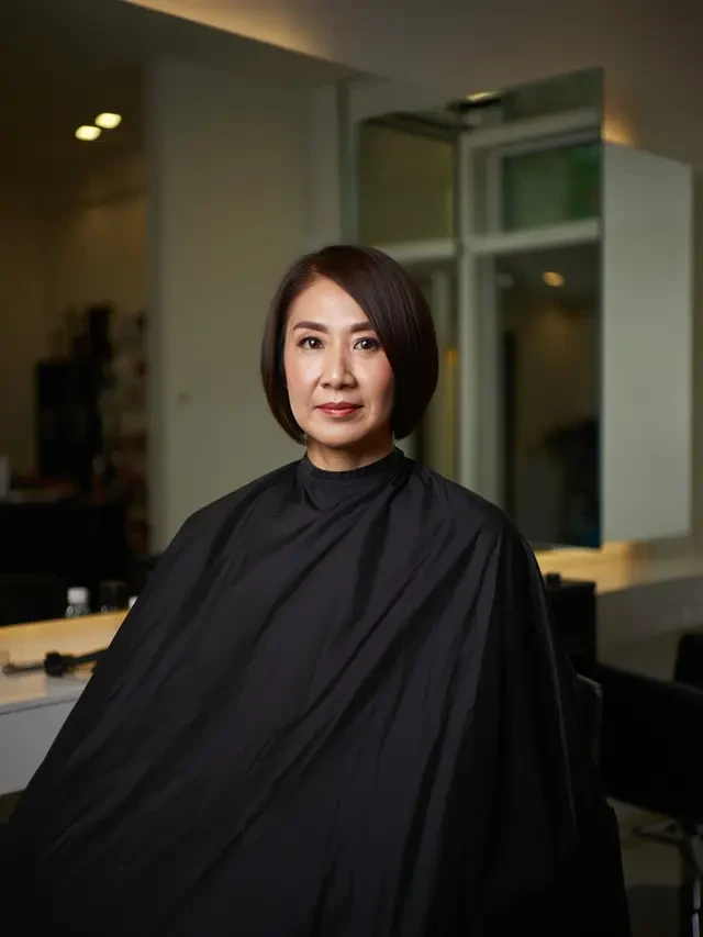 10 Potongan Rambut Ibu-Ibu 40 Tahun yang Stylish, Tampil Awet Muda dan Penuh Percaya Diri