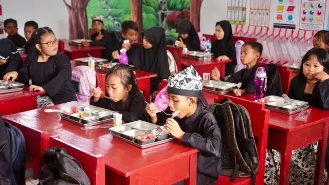Jumlah Penerima MBG di Banyuwangi Bertambah, Polri Ikut Bangun Dapur Umum