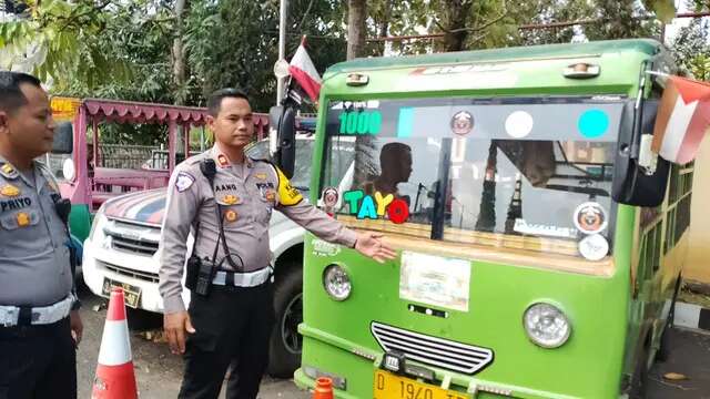 Polisi Rumahkan Kendaraan Odong-odong Si Tayo di Garut, Ini Alasannya