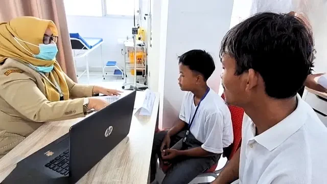 Sebelum Masuk Asrama, 100 Siswa Sekolah Rakyat di Kota Cimahi Jalani Pemeriksaan Kesehatan