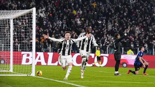 Top 3 Berita Bola: Juventus Menangi Derby d'Italia, Inter Milan Gagal ke Puncak