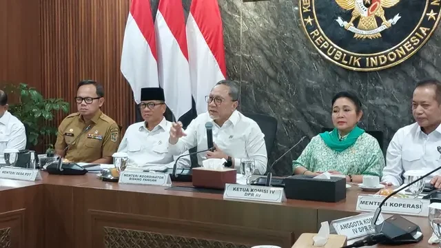Zulkifli Hasan di Rapat Kopdes Merah Putih: Jangan Semua Masalah Lari ke Presiden, Selesai...