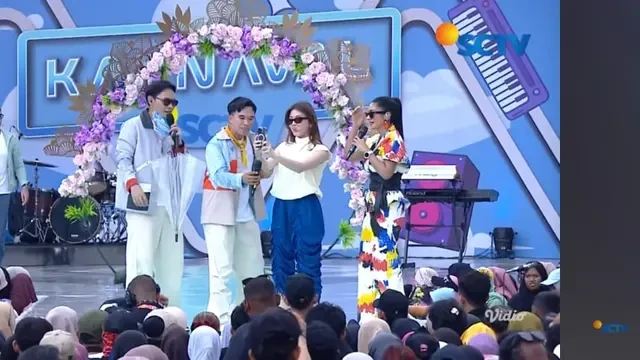 Momen Bintang Sinetron Luka Cinta Haviza Devi Ditantang Video Call Harris Vriza di Karnava...