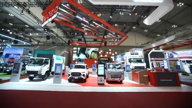 Isuzu Cetak Ratusan SPK di GIIAS 2025, ELF Primadona
