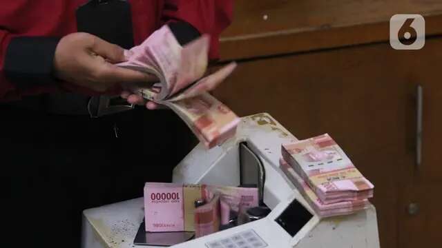 Rupiah Tertekan di Tengah Penantian Cadangan Devisa Indonesia