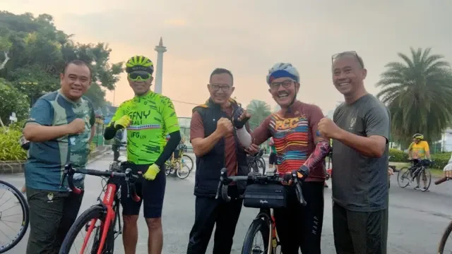 Dokter Sadi Hariono Menginspirasi Masyarakat dan Lansia Hidup Sehat dengan Gowes 1.000 Km ...