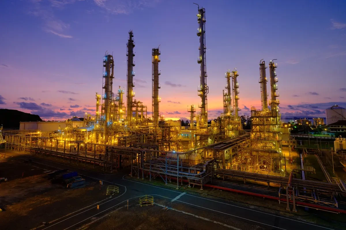 Alasan Emiten TPIA Siapkan Ekspansi Proyek CA-EDC Tahap II
