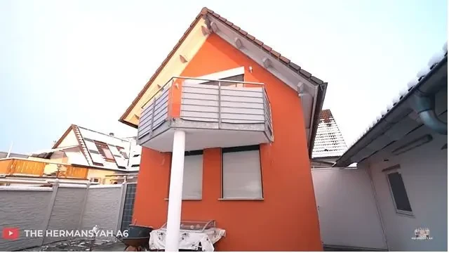 15 Gambar Rumah Minimalis 2 Lantai, Model Tren Terbaru di 2025