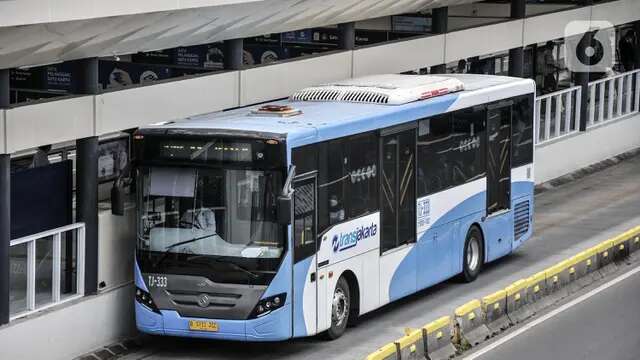 Resmi, Halte Transjakarta Gelora Bung Karno Berubah Nama jadi Halte Senayan Bank DKI