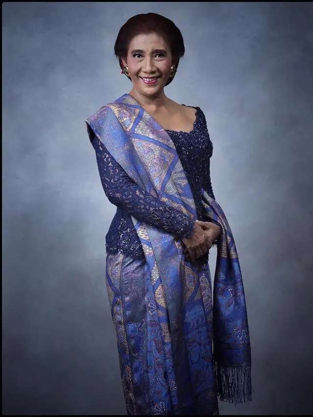 Inspirasi Gaya Klasik, Kebaya Kutubaru Ala Susi Pudjiastuti hingga Bunga Citra Lestari