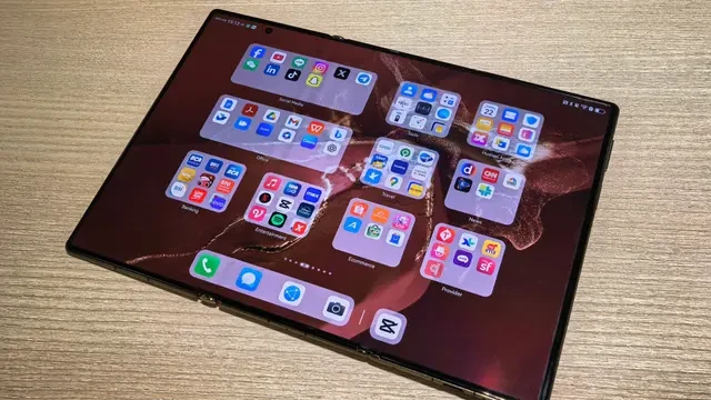 Gebrakan HUAWEI Mate XT |Ultimate Design, Install Aplikasi Google di Huawei AppGallery Mak...