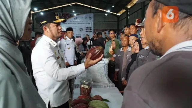 Gubernur Kaltim Cicip Cokelat Berau, Prediksi Sukses di Pasar Luas