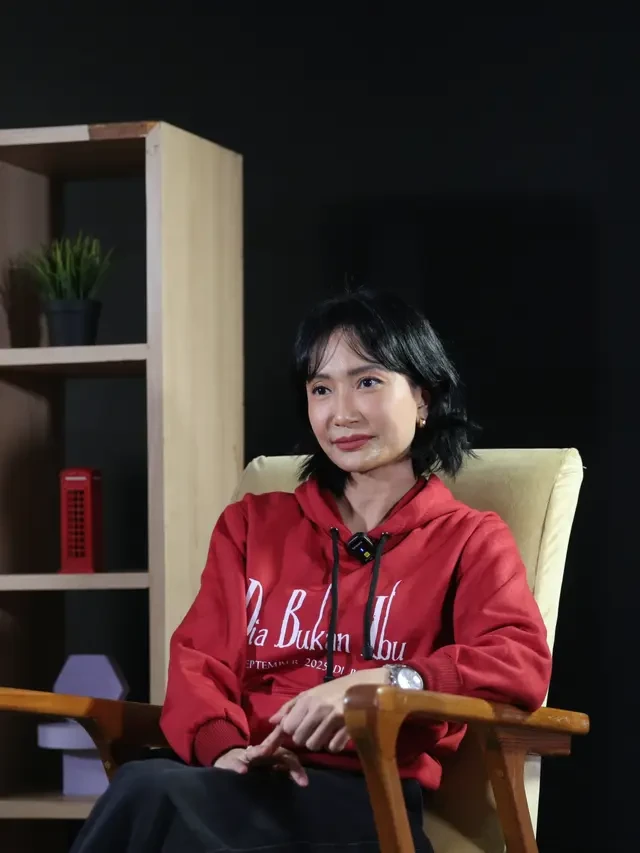 6 Fakta Artika Sari Devi Main Film Dia Bukan Ibu: 6 Jam Ngobrol Bareng Sutradara, 5 Jam Pa...