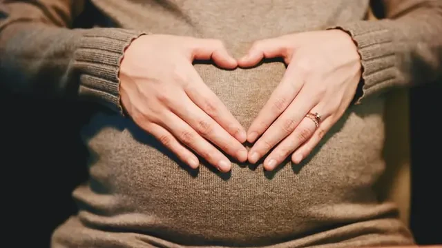 9 Tanda Kontraksi Asli, Ketahui Perbedaan dengan Kontraksi Palsu