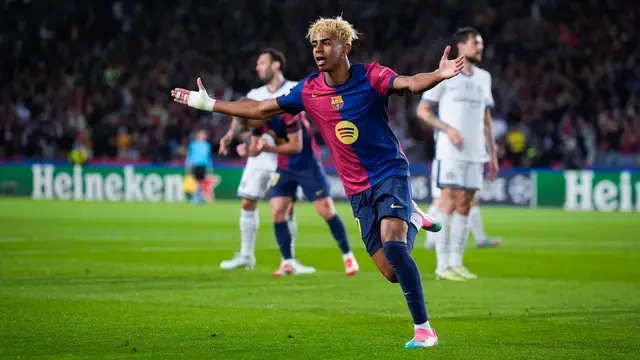 Bintang Muda Barcelona Lamine Yamal Blak-Blakan Ingin Main Bareng Bintang Man City