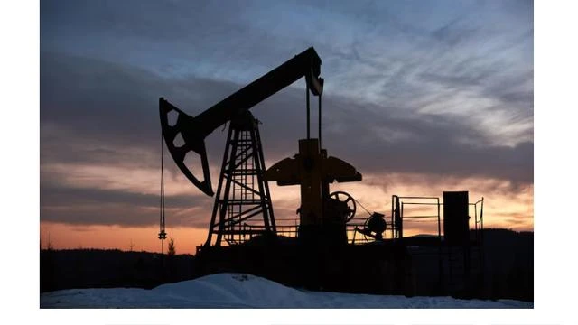 Harga Minyak Dunia Turun Tajam, Ini Gara-garanya