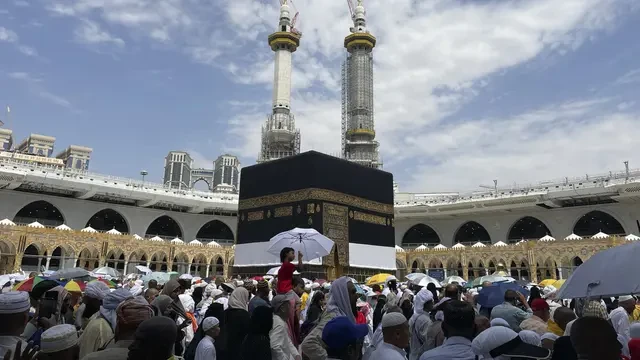 Asyik! Baiya Haji di Indonesia Bakal Turun Lagi