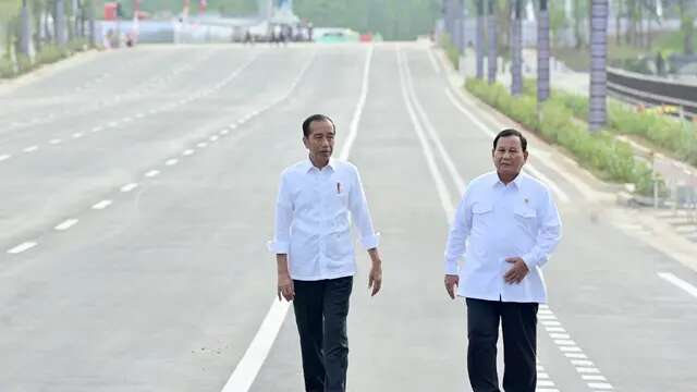 Jokowi: Transportasi Umum Indonesia Masih Kalah dari China