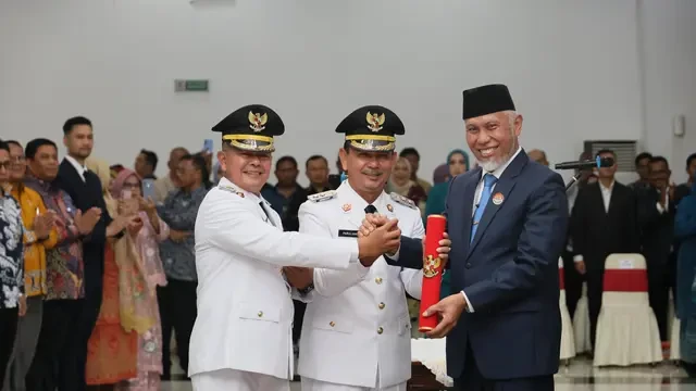 Menang PSU, Bupati dan Wakil Bupati Pasaman Sumbar Resmi Dilantik