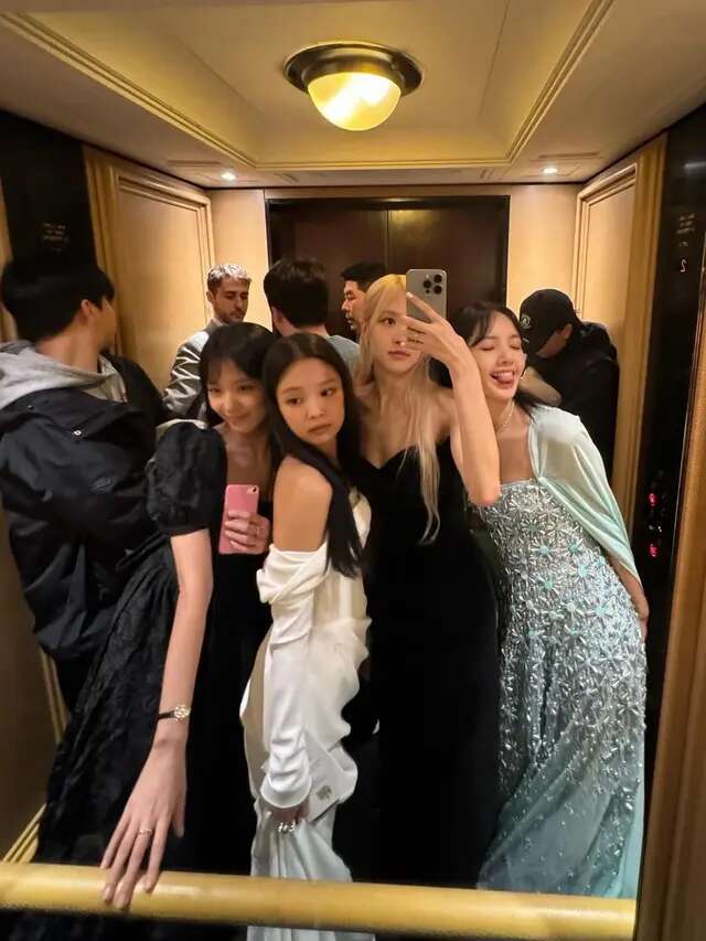 Kasual hingga Glamour, Ini 7 Gaya Gaun Hitam BLACKPINK yang Jadi Trendsetter di Dunia Fash...