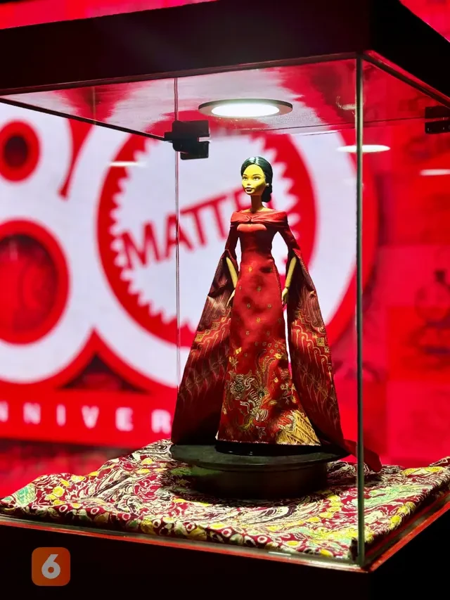 Boneka Barbie Edisi Khusus HUT ke-80 RI, Pakai Gaun Batik Penuh Makna
